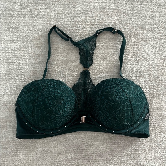 Victoria's Secret Other - PINK Victoria’s Secret Lace Embellished Front Clip Date Push Up Bra Green